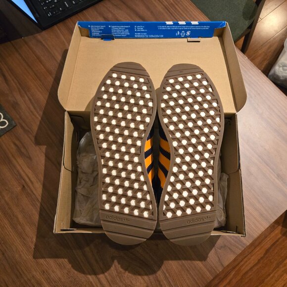 Adidas Iniki I-5923 Men's Size 11 US - Picture 2 of 4